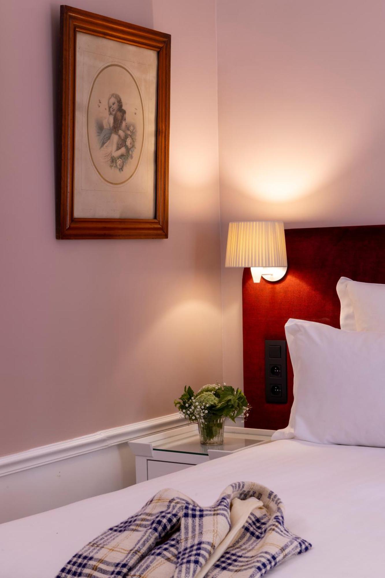 Hotel Le Saint Gregoire Paris Exterior photo